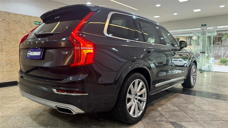 XC90