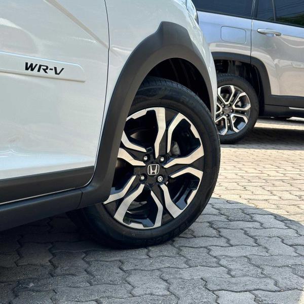 WR-V