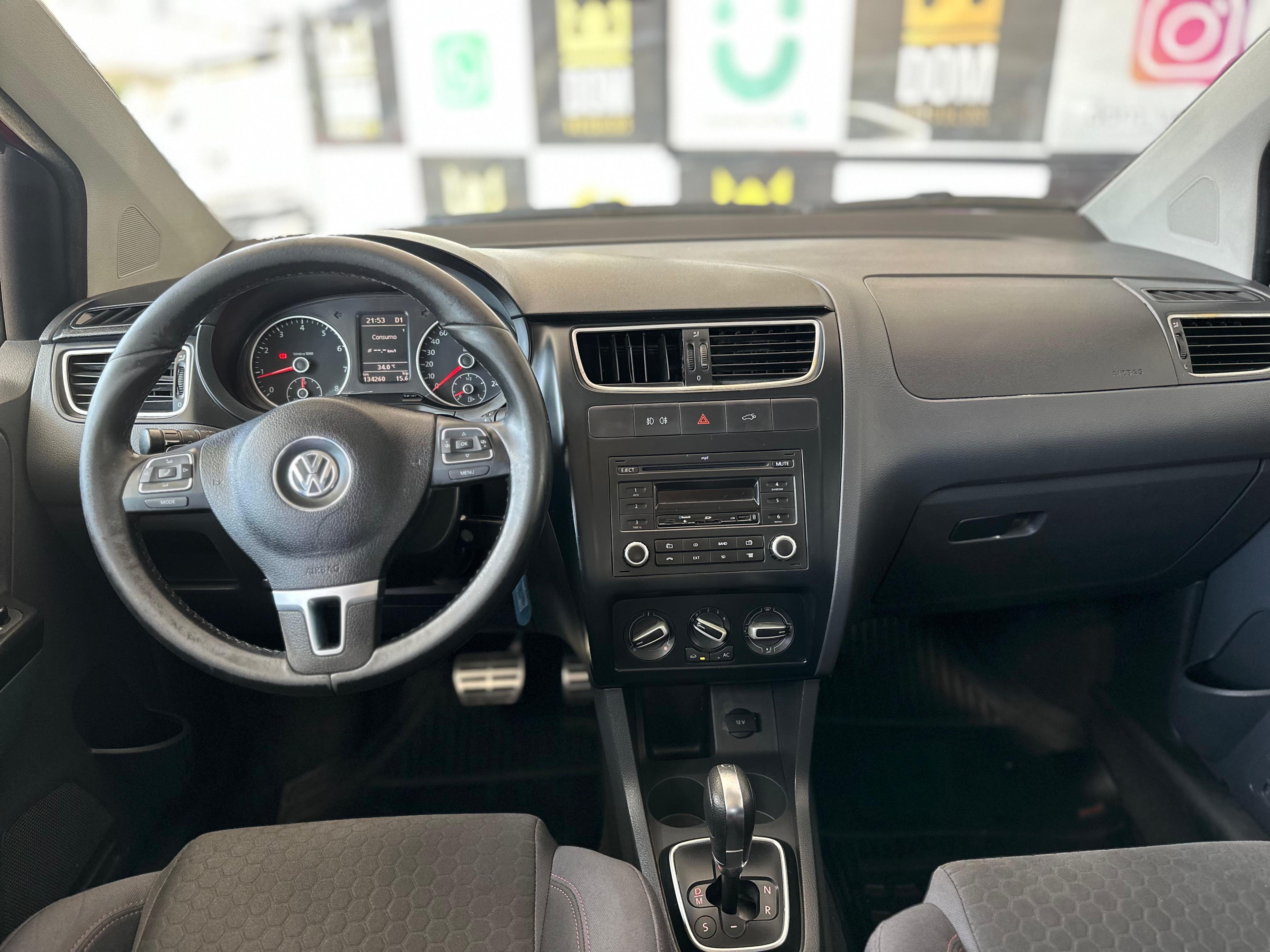 VOLKSWAGEN CROSSFOX