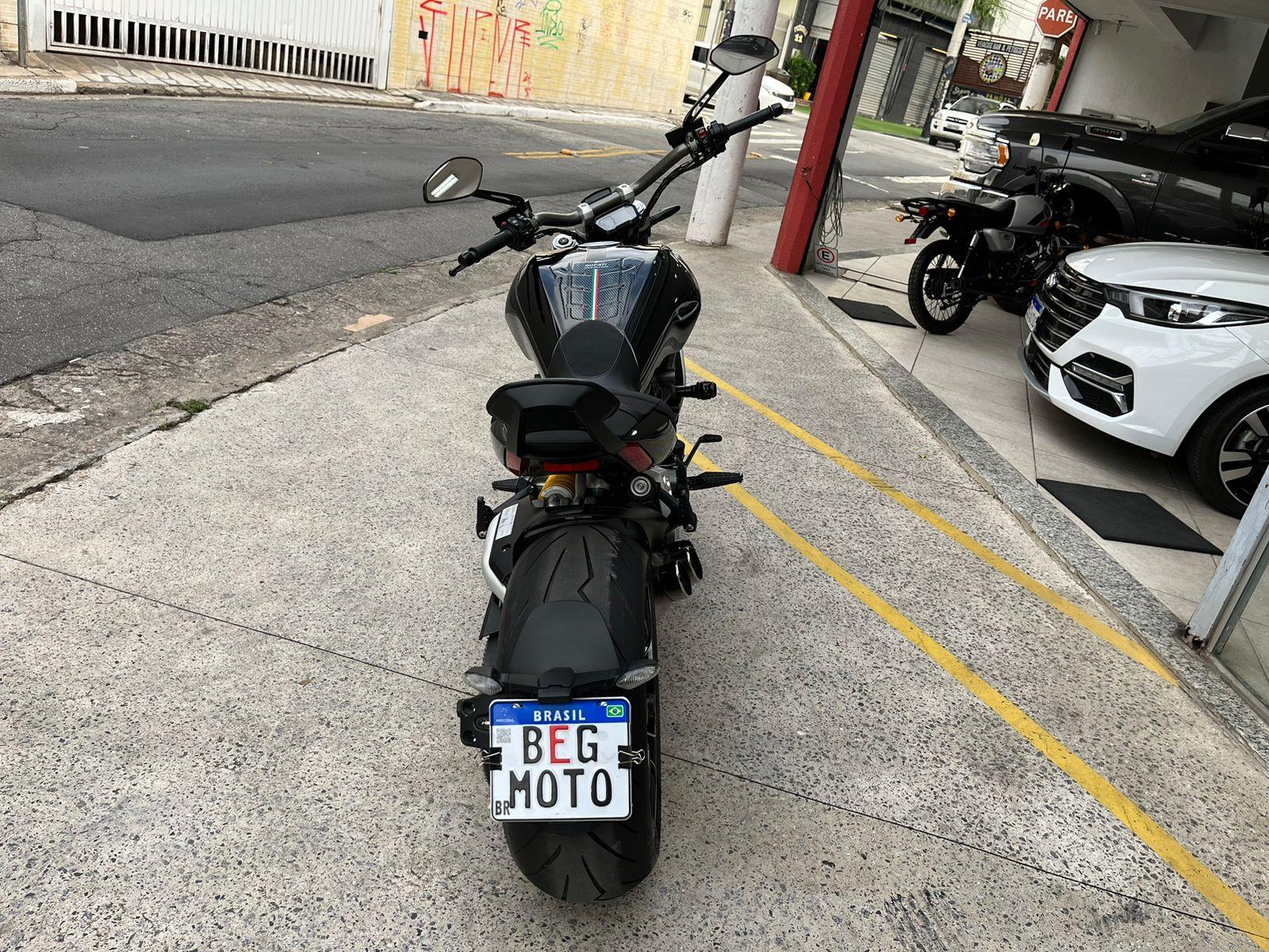 XDIAVEL S