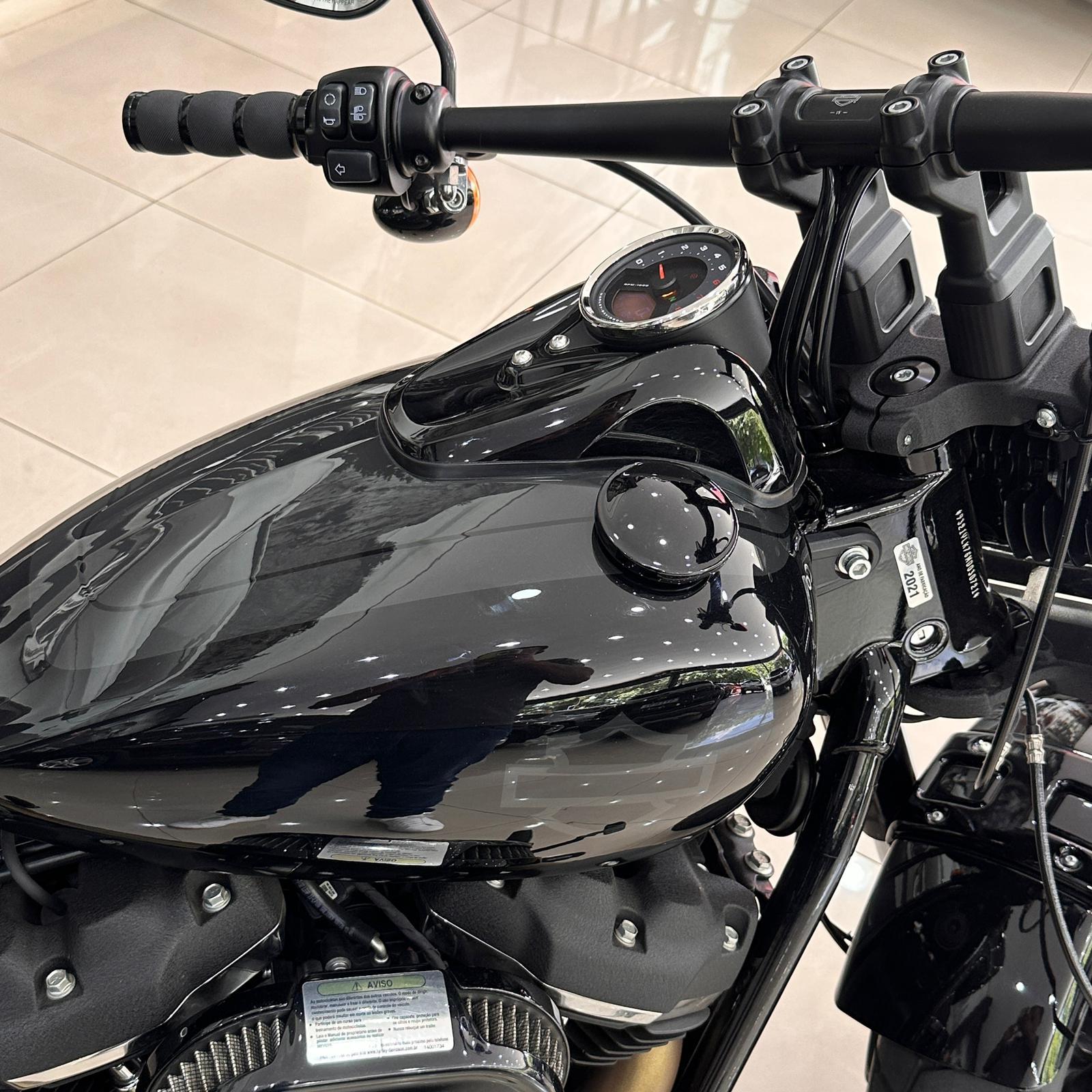 SOFTAIL FAT BOB 114