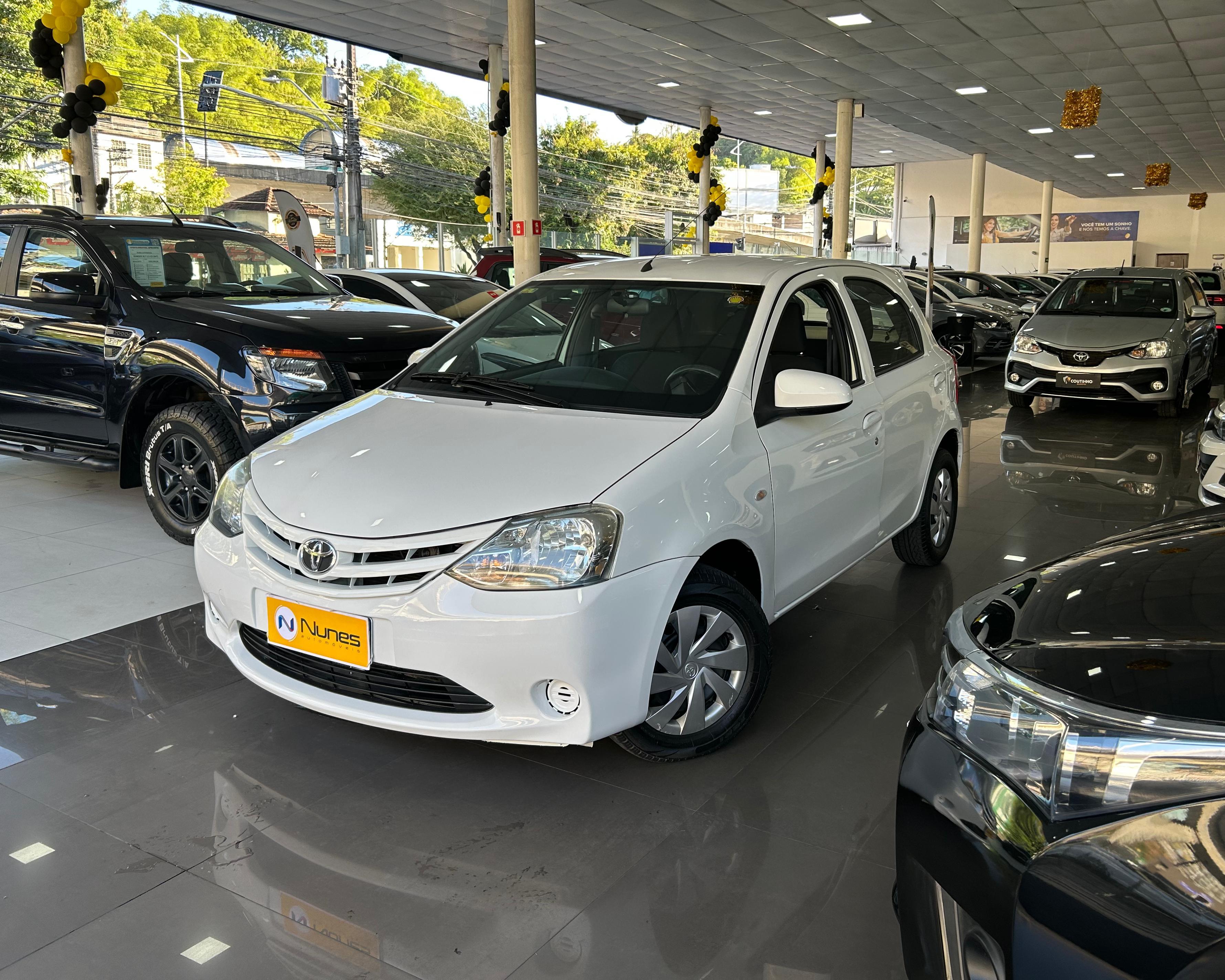 TOYOTA ETIOS