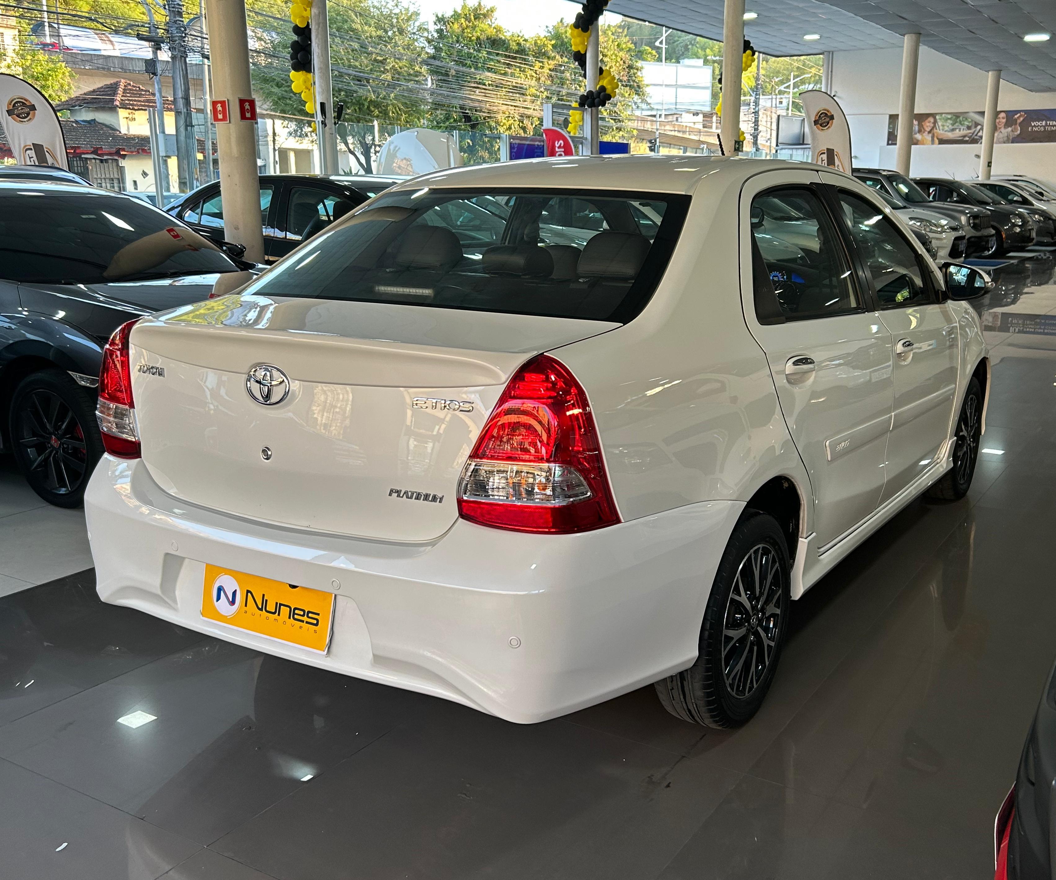 TOYOTA ETIOS