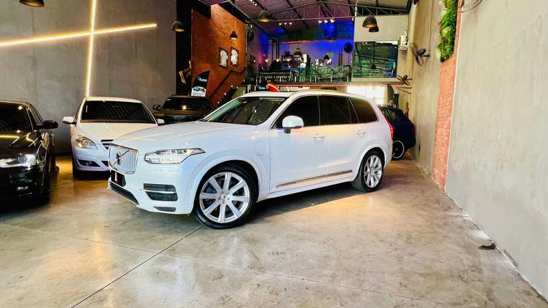 XC90