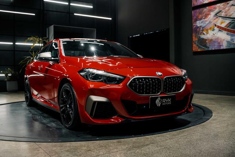 BMW M 235i