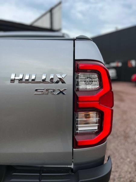 HILUX