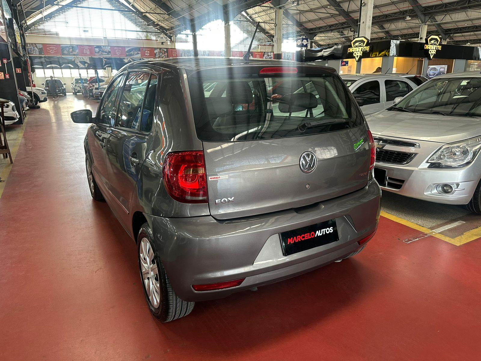 VOLKSWAGEN FOX