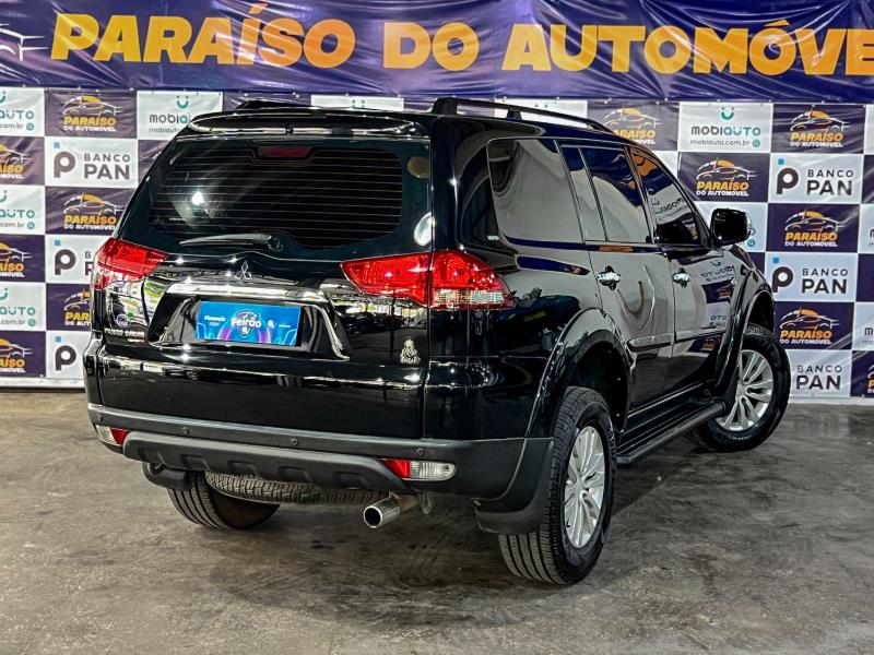 MITSUBISHI PAJERO DAKAR