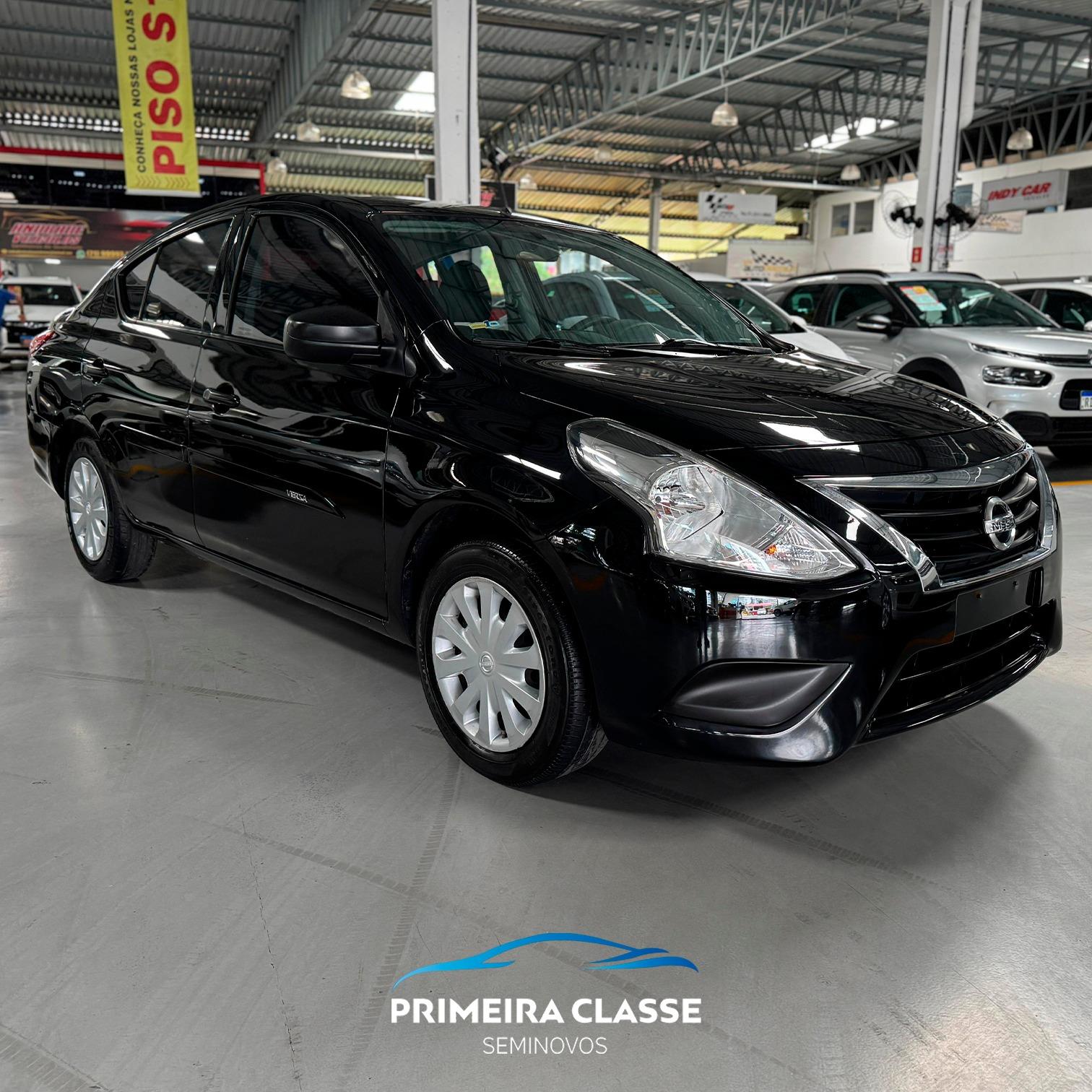 NISSAN VERSA