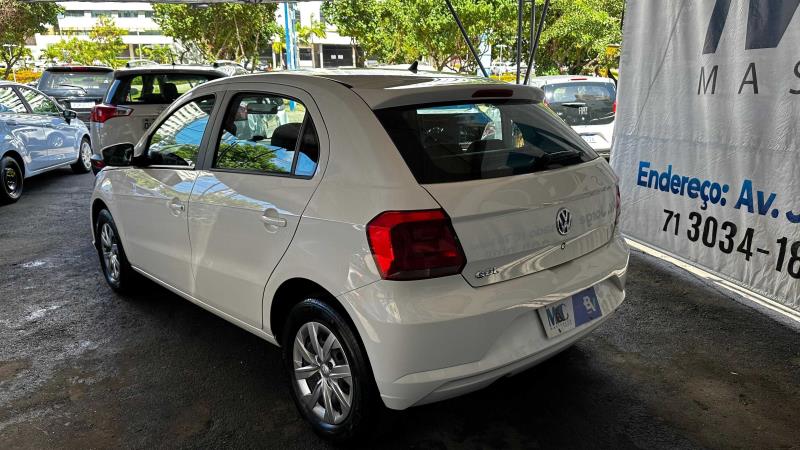 VOLKSWAGEN GOL