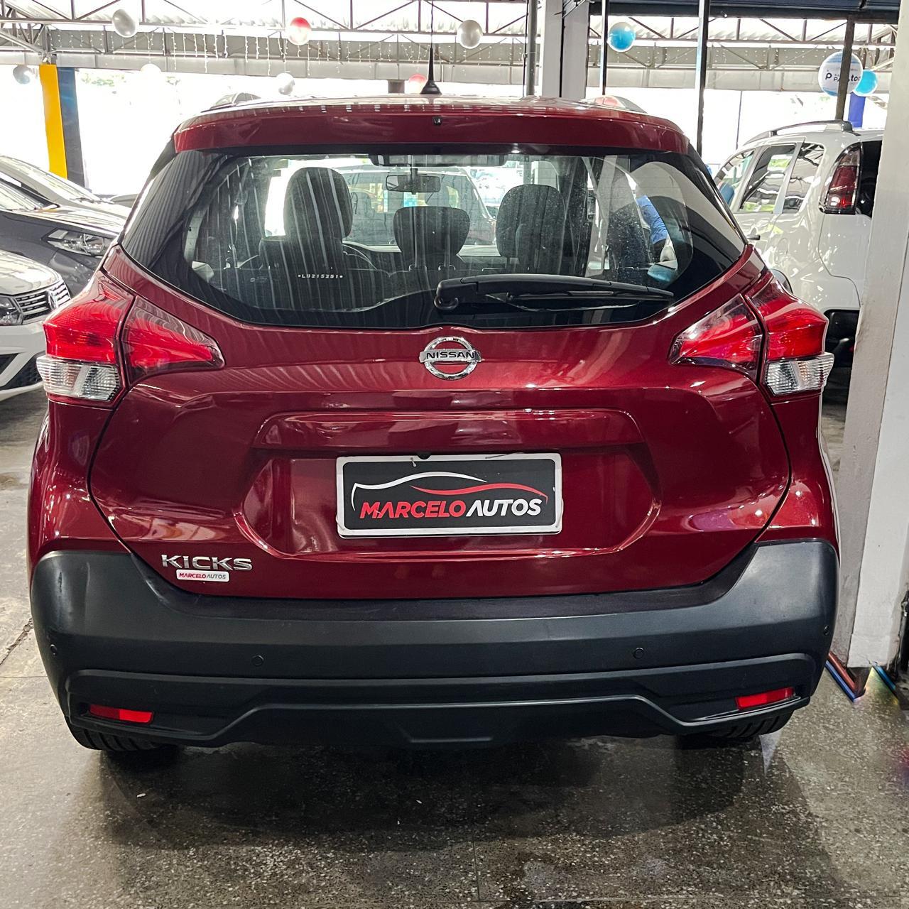 NISSAN KICKS