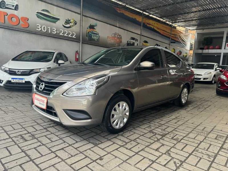 NISSAN VERSA