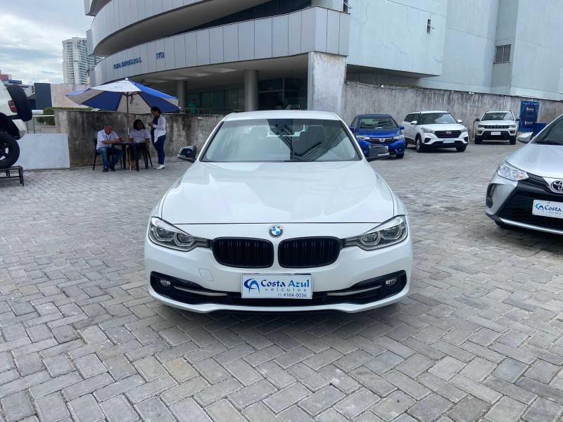 BMW 320i