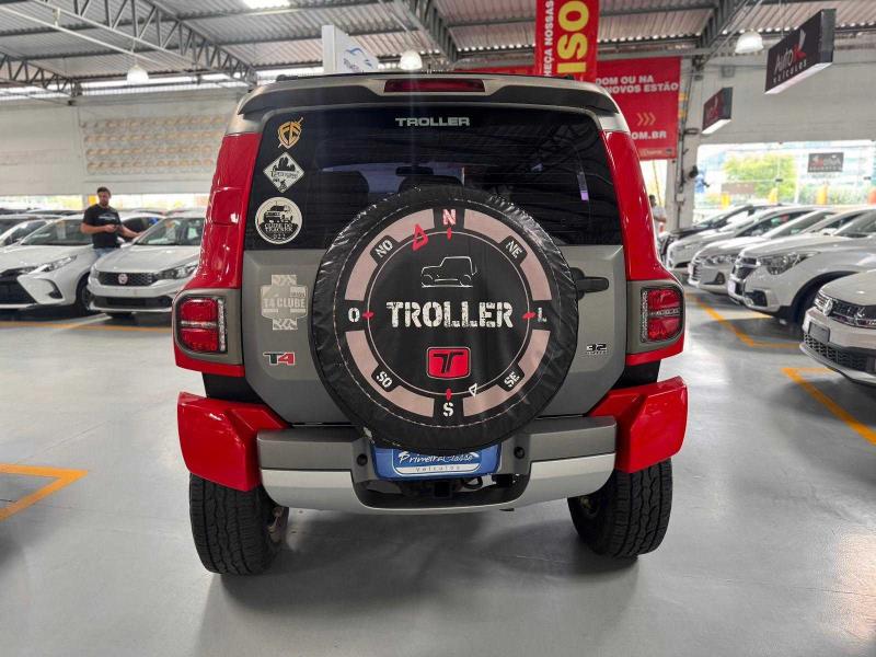 TROLLER T4