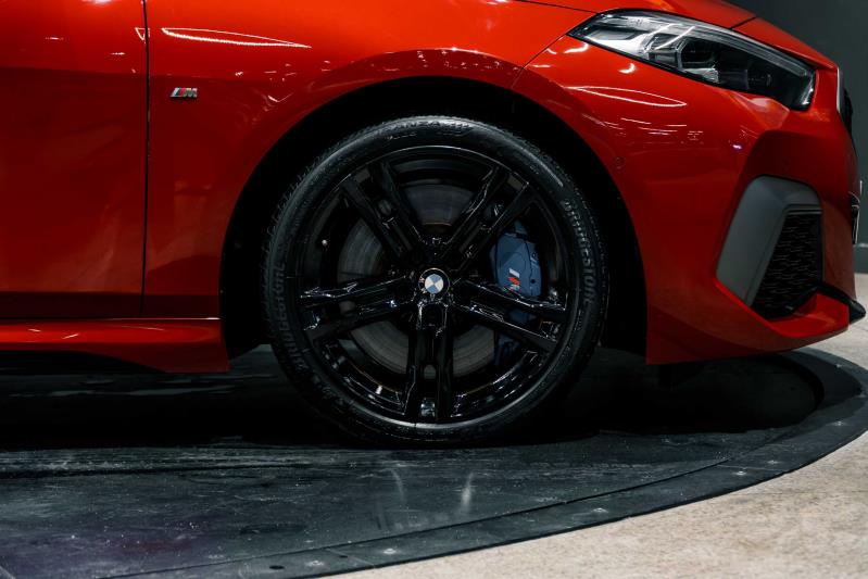 BMW M 235i