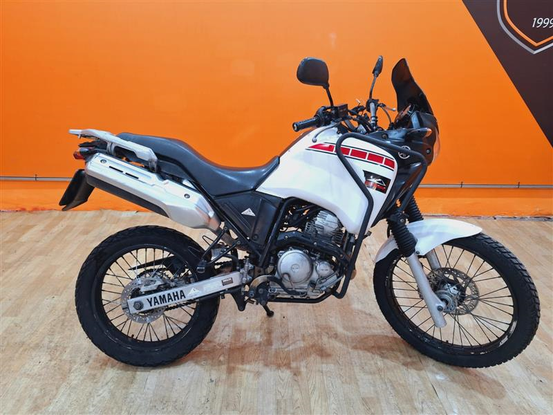 XTZ 250 TÉNÉRÉ