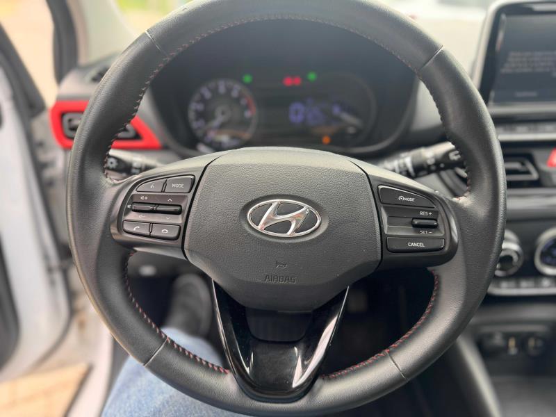 HYUNDAI HB20X