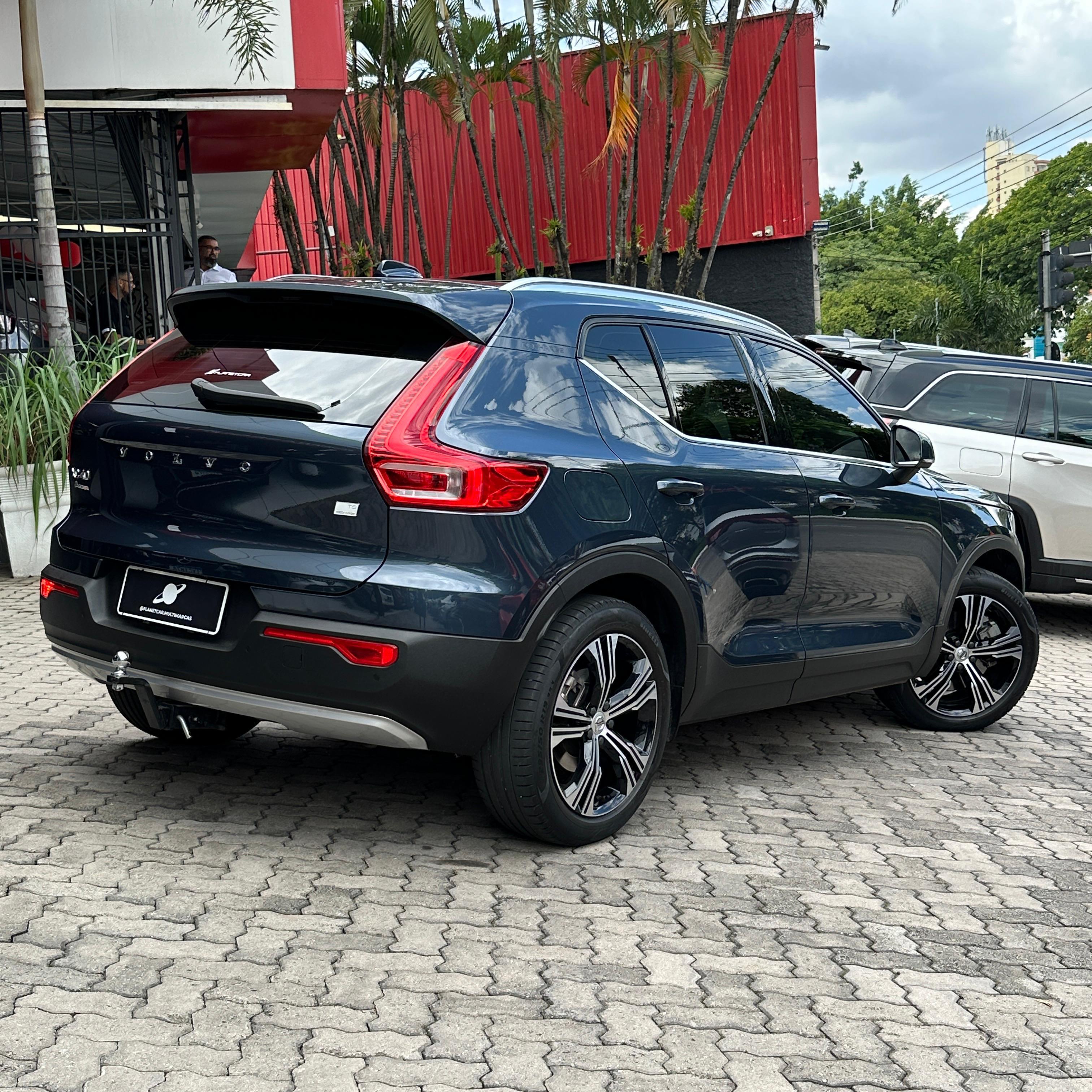 XC40